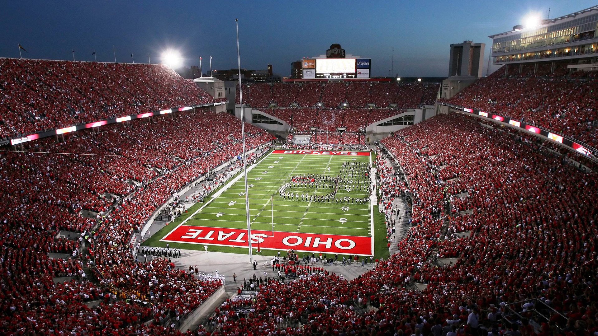 老厂房改造综合体育馆开馆“再就业杯”职工联赛